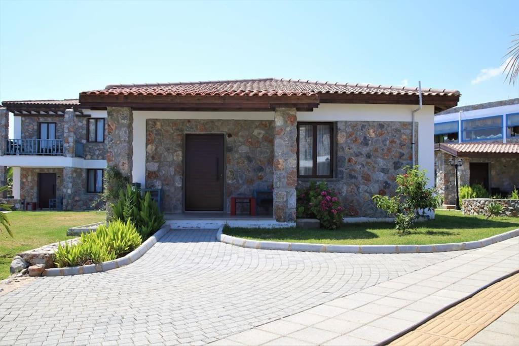 Ardic Agaci Holiday Village Famagusta  Eksteriør billede